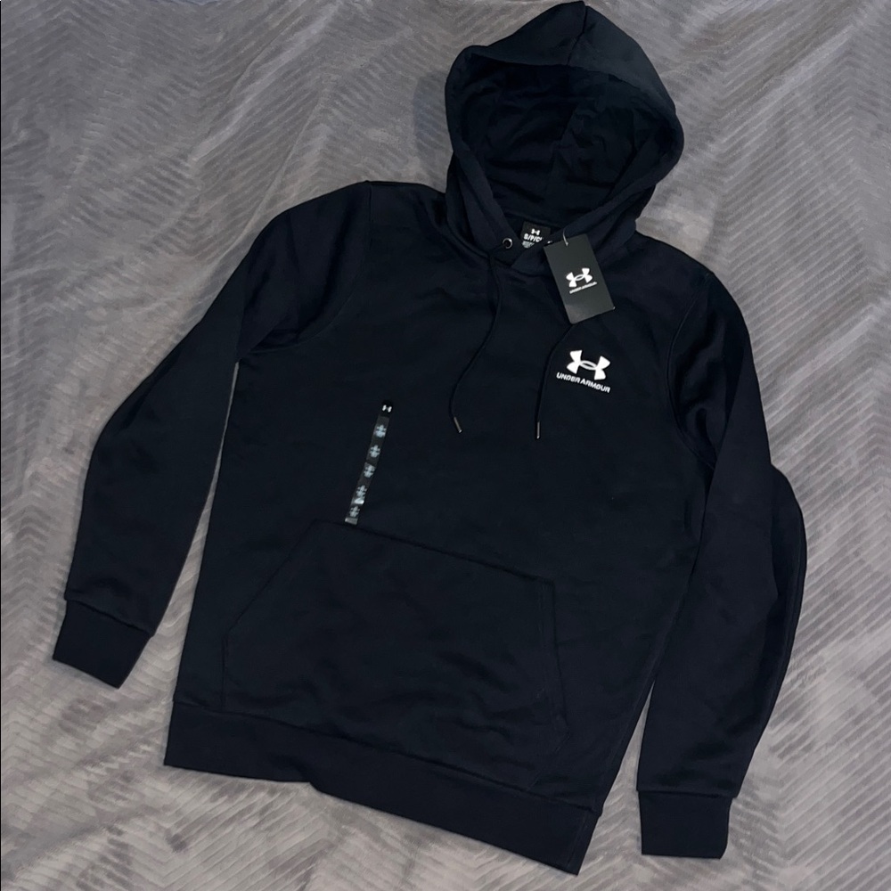 Men’s Under Armour Black Hoodie Sweater